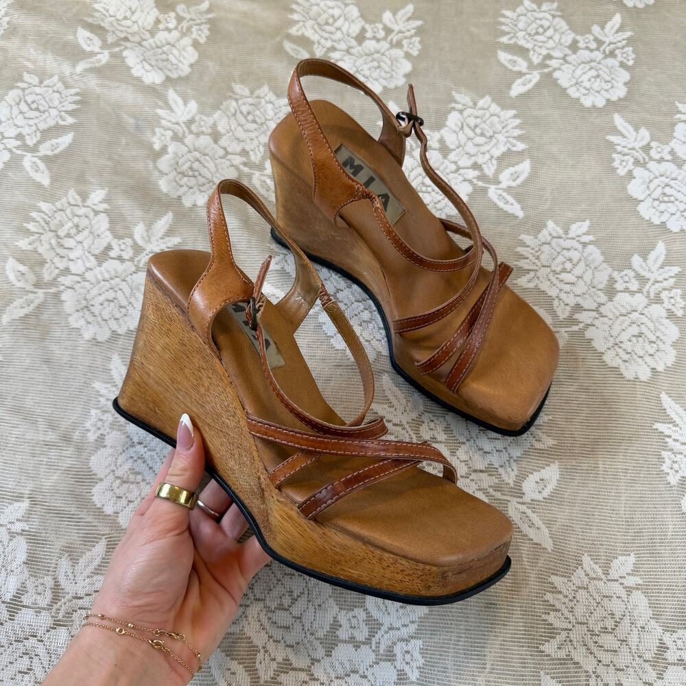 Vintage Y2K MIA Brown Leather Platform Wedge Sandals Size 7